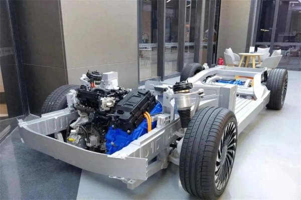 云管家 增程车高速油耗揭秘：省油法宝缘何变油耗黑洞？